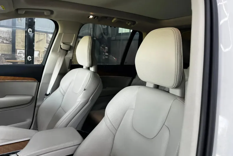 Volvo XC90 din 2021 cu 99.500 km - oferta VOL208803 - foto 23