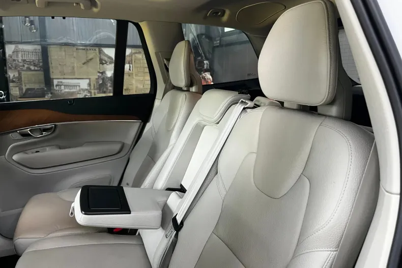 Volvo XC90 din 2021 cu 99.500 km - oferta VOL208803 - foto 28