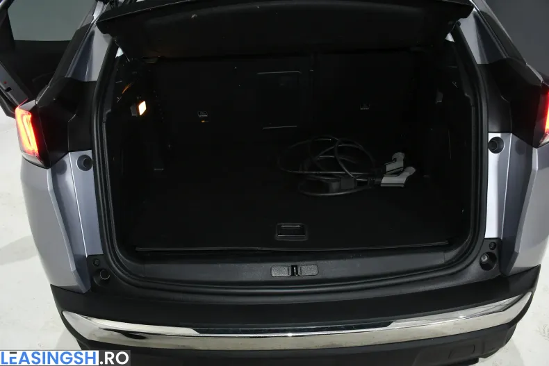 Peugeot 3008 din 2021 cu 106.000 km - oferta PEU208805 - foto 39
