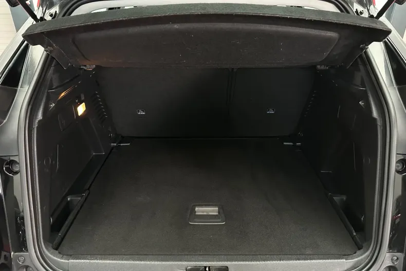 Peugeot 3008 din 2021 cu 179.728 km - oferta PEU208811 - foto 35