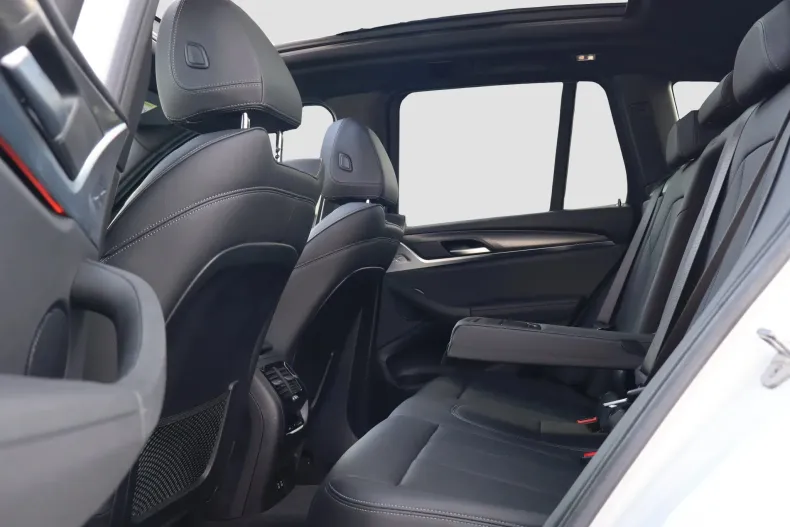 BMW X3 (Seria X) din 2023 cu 156.000 km - oferta BMW208814 - foto 17