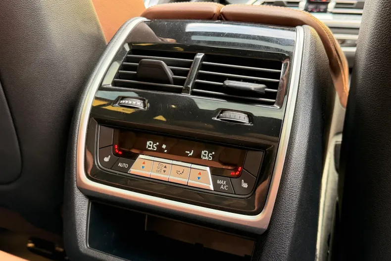 BMW X5 (Seria X) din 2023 cu 88.000 km - oferta BMW208816 - foto 13