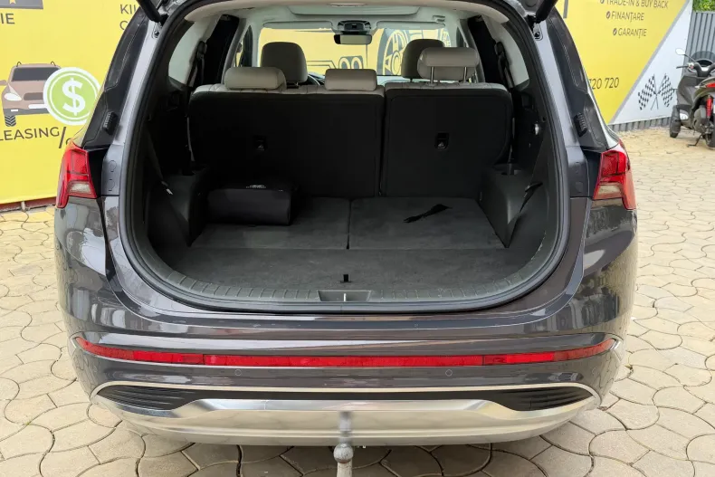 Hyundai Santa Fe din 2022 cu 70.650 km - oferta HYU208817 - foto 23