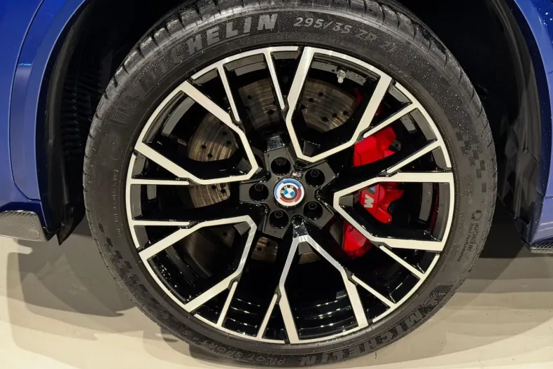 BMW X5 M (Seria X) din 2022 cu 45.700 km - oferta BMW208827 - foto 9