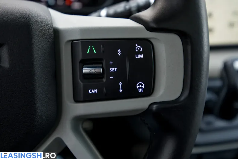 Land Rover Defender din 2023 cu 28.720 km - oferta LAN208832 - foto 27