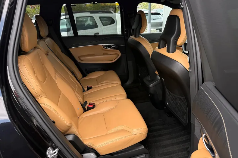 Volvo XC90 din 2020 cu 131.200 km - oferta VOL208850 - foto 38