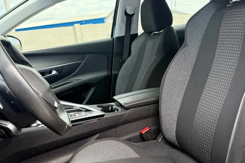 Peugeot 3008 din 2020 cu 92.700 km - oferta PEU208851 - foto 18