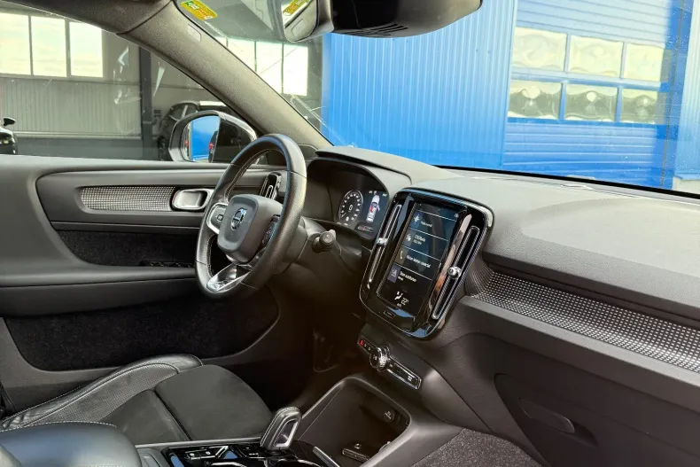 Volvo XC40 din 2020 cu 167.300 km - oferta VOL208852 - foto 12