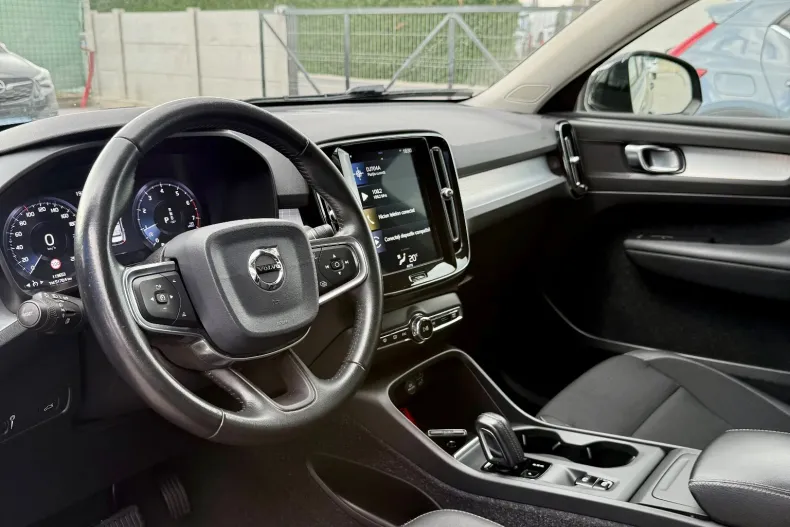 Volvo XC40 din 2020 cu 119.600 km - oferta VOL208855 - foto 12