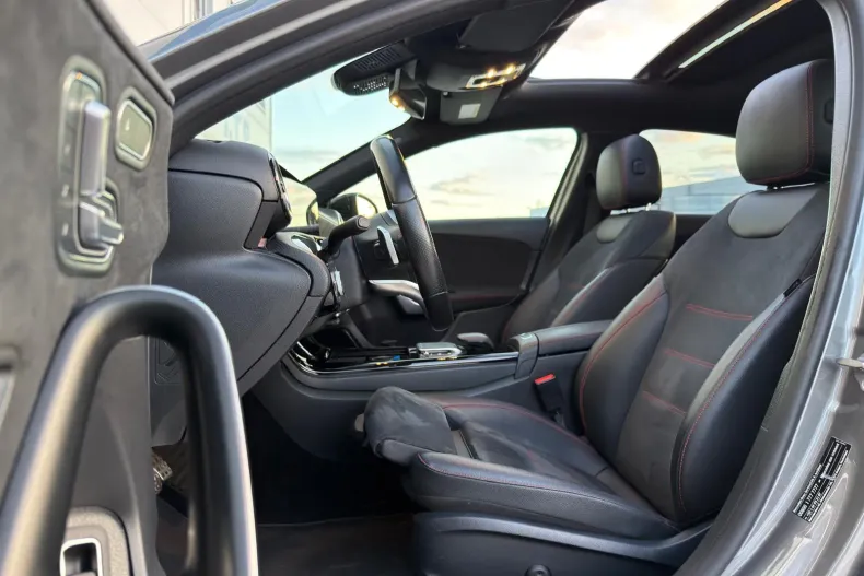 Mercedes-Benz A 200 (Clasa A) din 2021 cu 136.497 km - oferta MER208864 - foto 7