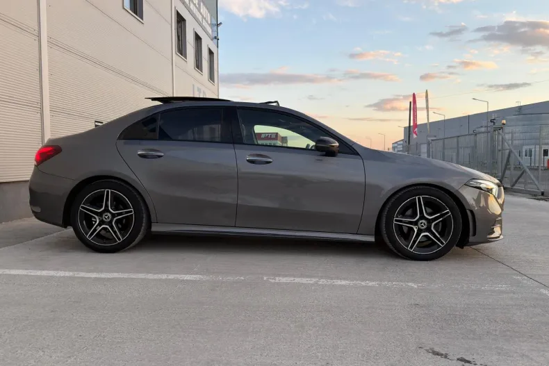 Mercedes-Benz A 200 (Clasa A) din 2021 cu 136.497 km - oferta MER208864 - foto 38