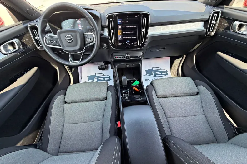 Volvo XC40 din 2023 cu 132.820 km - oferta VOL208869 - foto 9