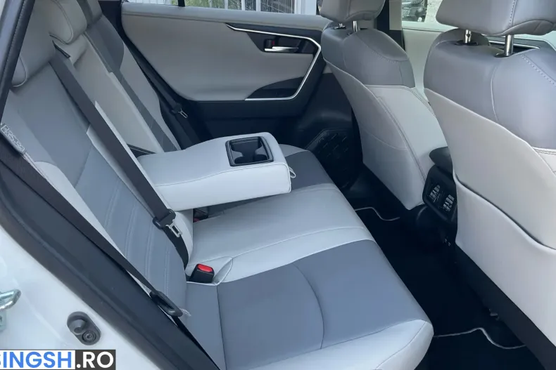 Toyota RAV4 din 2020 cu 160.384 km - oferta TOY208874 - foto 28