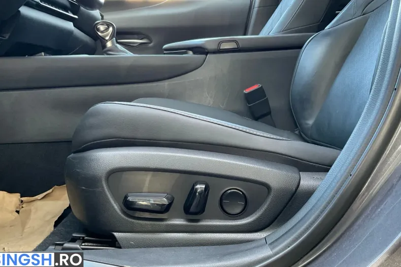 Lexus UX din 2023 cu 68.216 km - oferta LEX208879 - foto 14