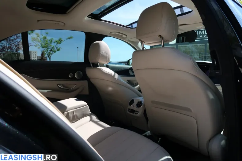 Mercedes-Benz E din 2021 cu 135.689 km - oferta MER208880 - foto 13