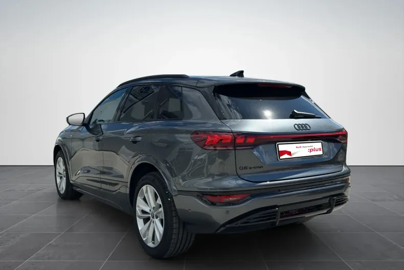 Audi Q6 e-tron din 2026 cu 2.026 km - oferta AUD208883 - foto 3