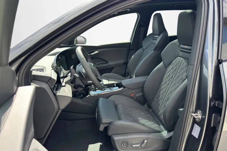 Audi Q6 e-tron din 2026 cu 2.026 km - oferta AUD208883 - foto 8