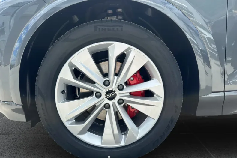 Audi Q6 e-tron din 2026 cu 2.026 km - oferta AUD208883 - foto 15