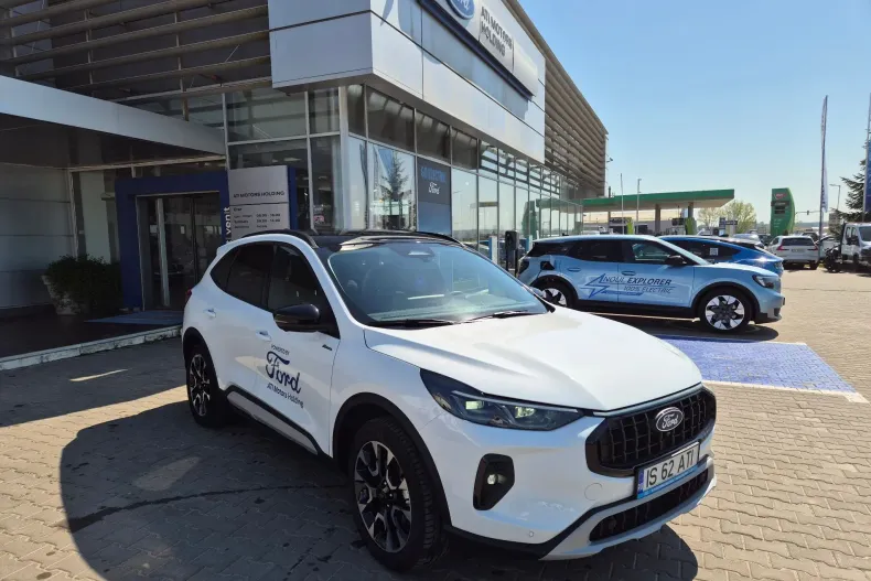 Ford Kuga din 2025 cu 9.970 km - oferta FOR208885 - foto 1