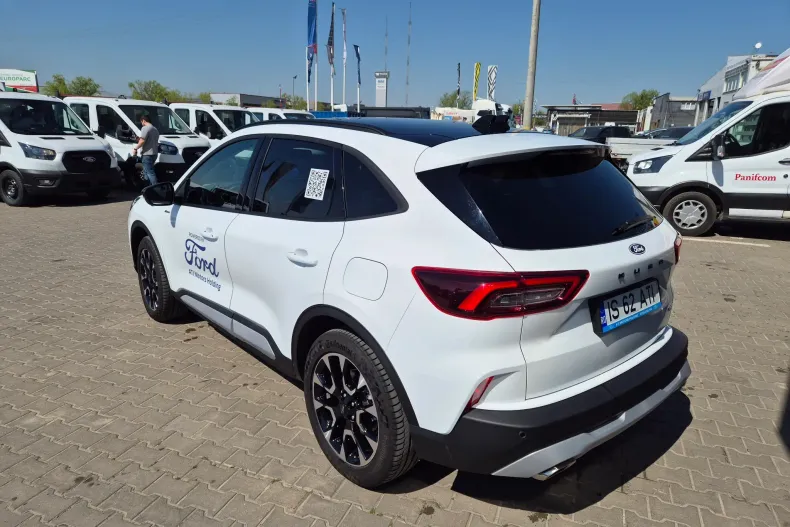 Ford Kuga din 2025 cu 9.970 km - oferta FOR208885 - foto 5
