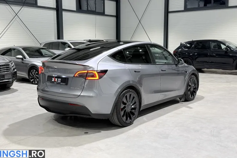 Tesla Model Y din 2022 cu 44.191 km - oferta TES208893 - foto 4