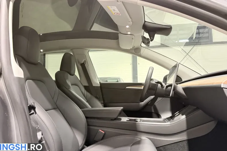 Tesla Model Y din 2022 cu 44.191 km - oferta TES208893 - foto 29