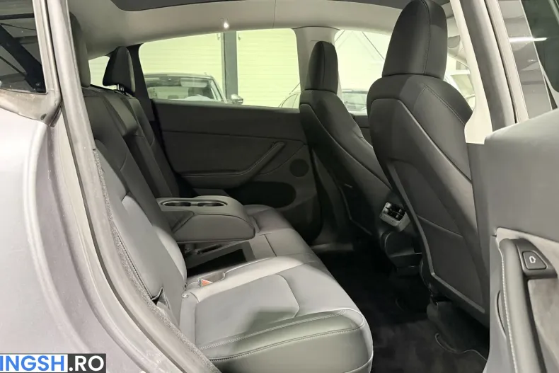 Tesla Model Y din 2022 cu 44.191 km - oferta TES208893 - foto 31