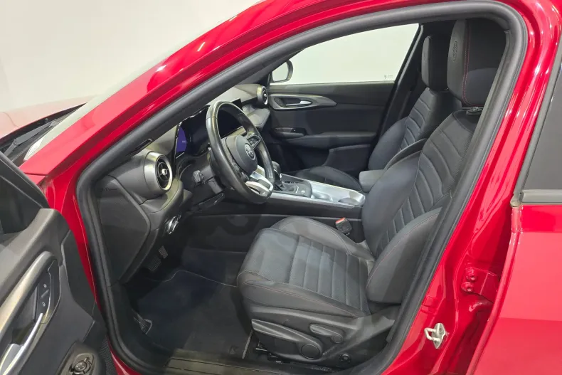 Alfa Romeo Tonale din 2022 cu 157.745 km - oferta ALF208898 - foto 7