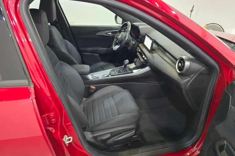 Alfa Romeo Tonale din 2022 cu 157.745 km - oferta ALF208898 - foto 8