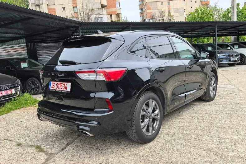 Ford Kuga din 2021 cu 115.497 km - oferta FOR208907 - foto 4