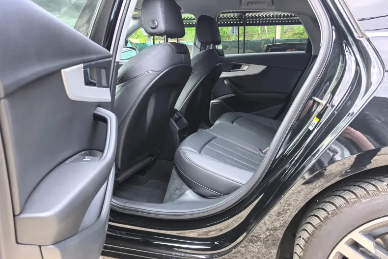 Audi A4 din 2021 cu 119.500 km - oferta AUD208908 - foto 9