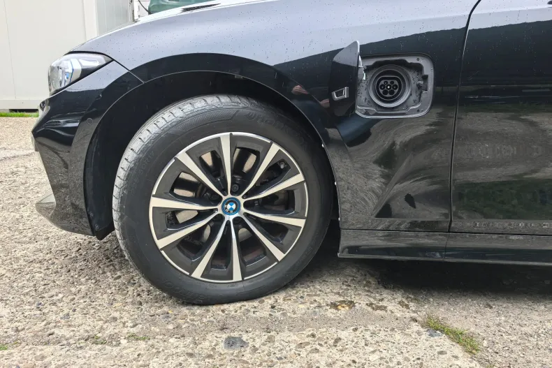 BMW 320e (Seria 3) din 2023 cu 46.300 km - oferta BMW208912 - foto 8