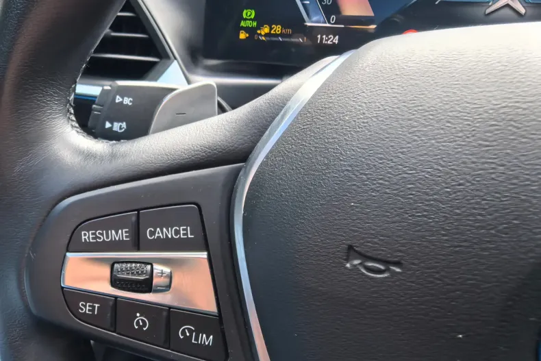 BMW 320e (Seria 3) din 2023 cu 46.300 km - oferta BMW208912 - foto 28