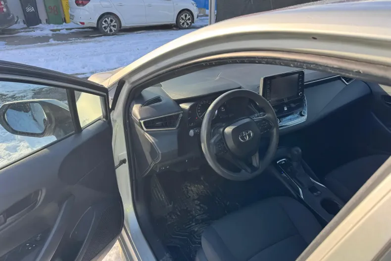 Toyota Corolla din 2021 cu 152.000 km - oferta TOY208940 - foto 8
