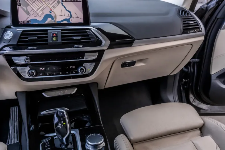BMW X3 (Seria X) din 2020 cu 157.000 km - oferta BMW208944 - foto 17