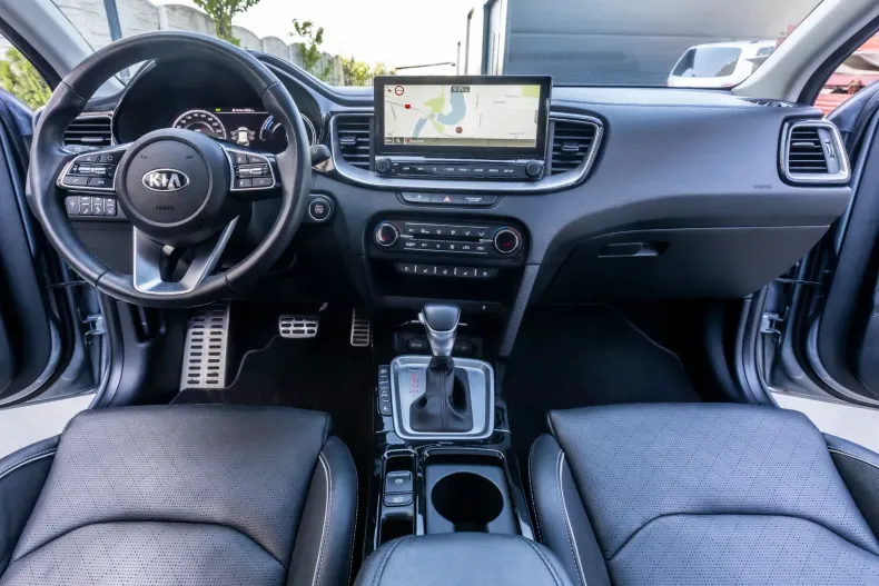Kia XCeed din 2021 cu 67.000 km - oferta KIA208945 - foto 19