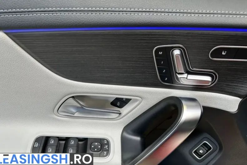 Mercedes-Benz CLA 250 (Clasa CLA) din 2023 cu 27.916 km - oferta MER208952 - foto 16