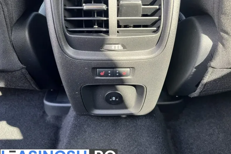 Ford Kuga din 2026 cu 1 km - oferta FOR208955 - foto 28