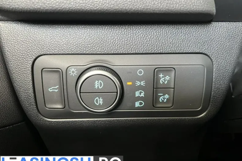 Ford Kuga din 2026 cu 1 km - oferta FOR208959 - foto 16