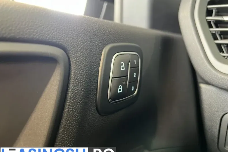 Ford Kuga din 2026 cu 1 km - oferta FOR208959 - foto 20