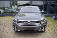 Volkswagen Touareg din 2020 cu 31.760 km - oferta VOL208962 - foto 2