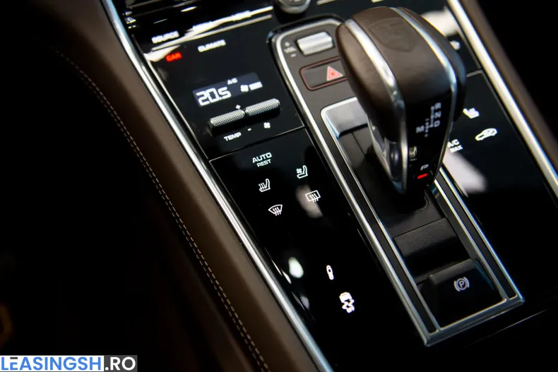 Porsche Panamera din 2022 cu 47.730 km - oferta POR208965 - foto 29