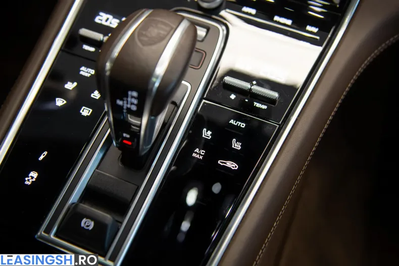 Porsche Panamera din 2022 cu 47.730 km - oferta POR208965 - foto 30