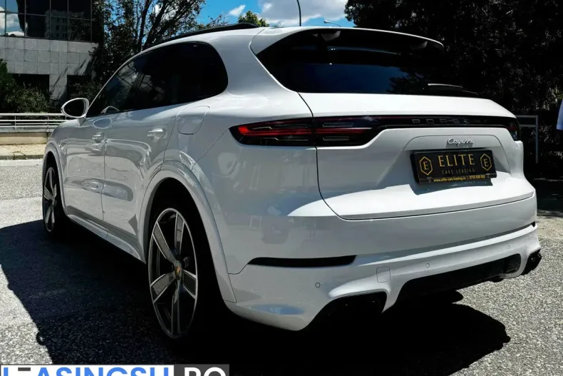 Porsche Cayenne din 2023 cu 65.649 km - oferta POR208967 - foto 4