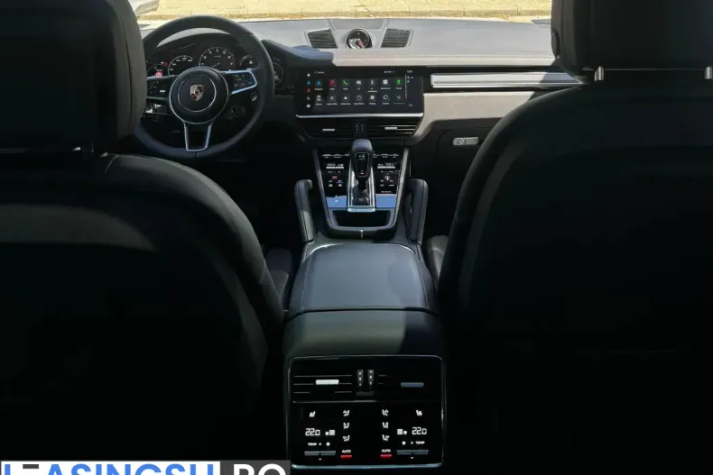 Porsche Cayenne din 2023 cu 65.649 km - oferta POR208967 - foto 14