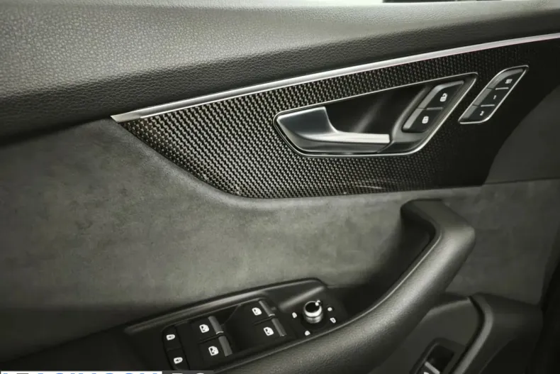 Audi SQ7 din 2022 cu 95.000 km - oferta AUD208970 - foto 18