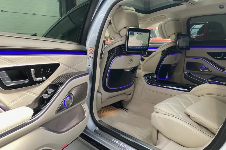 Mercedes-Benz S Maybach din 2024 cu 10 km - oferta MER208971 - foto 17