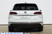 Volkswagen Touareg din 2022 cu 64.124 km - oferta VOL208974 - foto 4