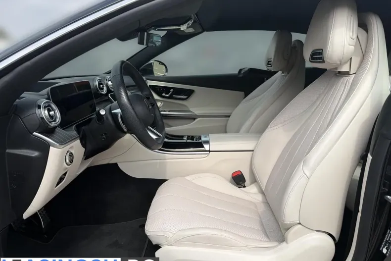 Mercedes-Benz CLE 300 (Clasa CLE) din 2024 cu 22.571 km - oferta MER208976 - foto 17