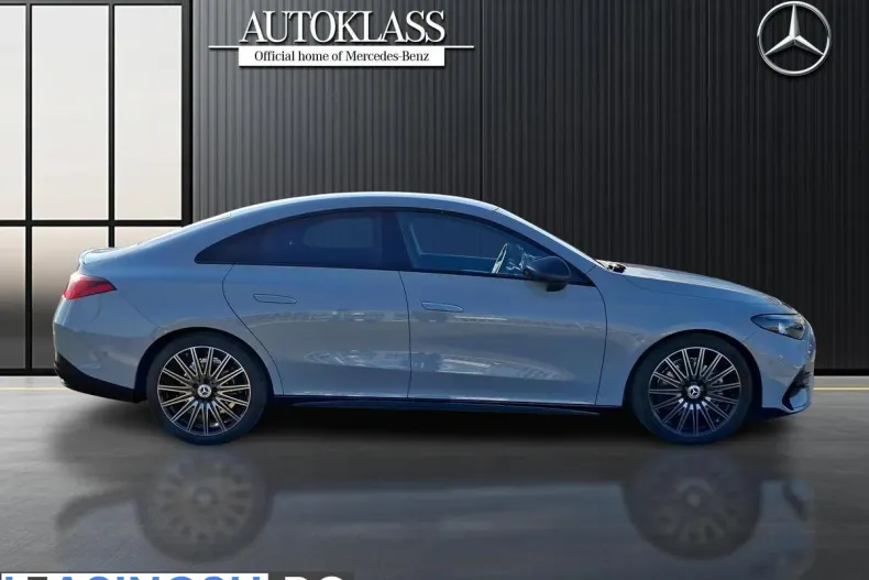 Mercedes-Benz CLA 200 (Clasa CLA) din 2025 cu 4.000 km - oferta MER208977 - foto 4
